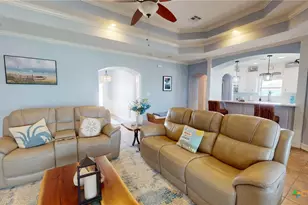 68 N Blue Heron Dr, Port Lavaca, TX 77979 - Photo 6