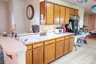 6611 Tigre Rd, Beeville, TX 78102 - Photo 12