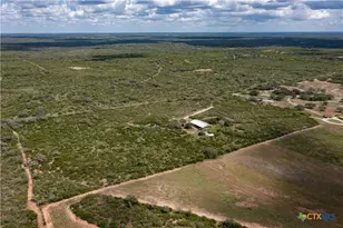 6611 Tigre Rd, Beeville, TX 78102 - Photo 26