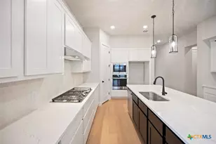 4722 Sherman Sq, Schertz, TX 78108 - Photo 6