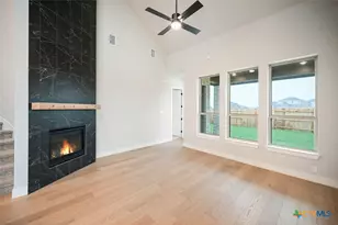 4722 Sherman Sq, Schertz, TX 78108 - Photo 10
