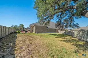 618 Coral Berry, New Braunfels, TX 78132 - Photo 32