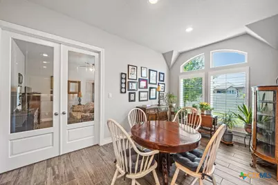 618 Coral Berry, New Braunfels, TX 78132 - Photo 10