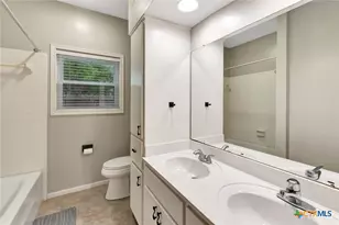 107 Masters Ct, Victoria, TX 77904 - Photo 26