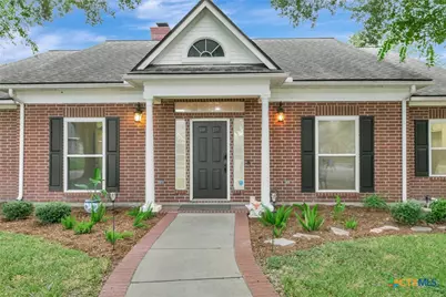 107 Masters Court, Victoria, TX 77904 - Photo 2