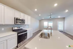 2224 Bee Crk Dr, Copperas Cove, TX 76522 - Photo 4