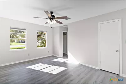 606 W Gayle Street, Edna, TX 77957 - Photo 16