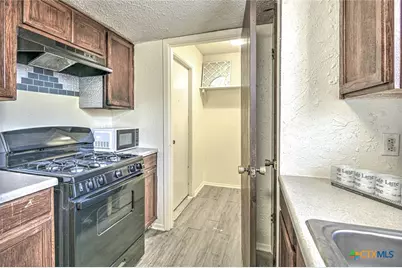 1304 Royal Crest Drive, Killeen, TX 76549 - Photo 18