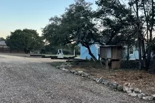 710 Inglewood Dr, Canyon Lake, TX 78133 - Photo 10