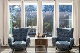 1124 Katy St, New Braunfels, TX 78130 - Photo 6