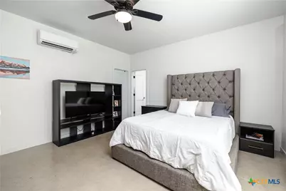 1124 Katy Street, New Braunfels, TX 78130 - Photo 12