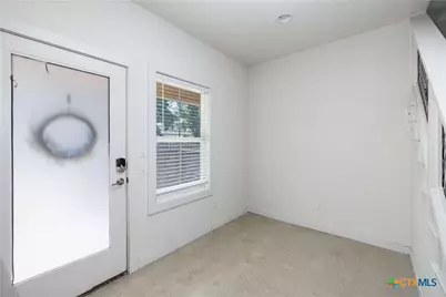 1124 Katy Street, New Braunfels, TX 78130 - Photo 4