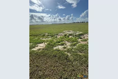 103 Golden Glow Street, Victoria, TX 77905 - Photo 2