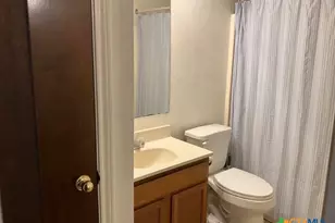 1302 N Bishop, San Marcos, TX 78666 - Photo 14