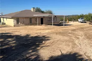 20239 Stillman Valley Rd, Florence, TX 76527 - Photo 2