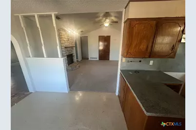 20239 Stillman Valley Road, Florence, TX 76527 - Photo 10