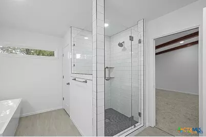 101 E Loma Vista Avenue, Victoria, TX 77901 - Photo 28