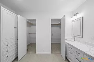 101 E Loma Vista Ave, Victoria, TX 77901 - Photo 26