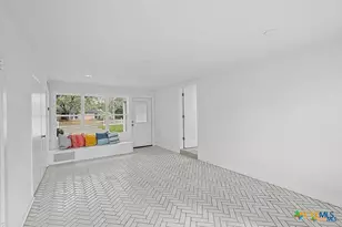 101 E Loma Vista Ave, Victoria, TX 77901 - Photo 12