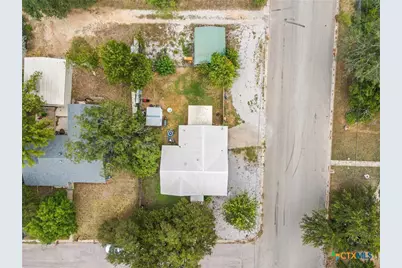 607 S Summer Street, Lampasas, TX 76550 - Photo 24