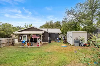 607 S Summer Street, Lampasas, TX 76550 - Photo 6