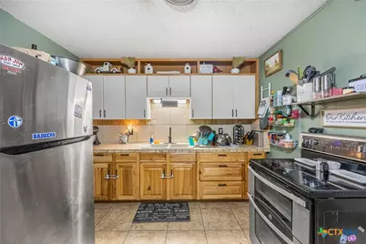 607 S Summer Street, Lampasas, TX 76550 - Photo 8