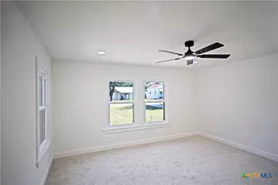 456 Magazine Ave, New Braunfels, TX 78130 - Photo 20