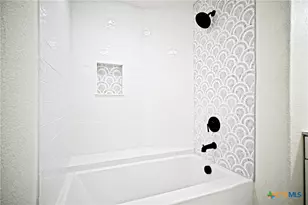 456 Magazine Ave, New Braunfels, TX 78130 - Photo 24