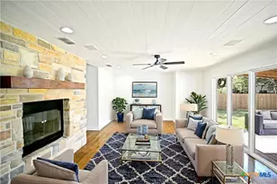 456 Magazine Ave, New Braunfels, TX 78130 - Photo 6