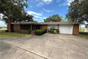 2834 State Hwy 238, Port Lavaca, TX 77979 - Photo 4