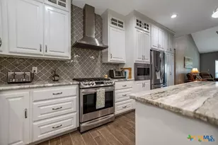 802 Mc Donald Rd, Port Lavaca, TX 77979 - Photo 18