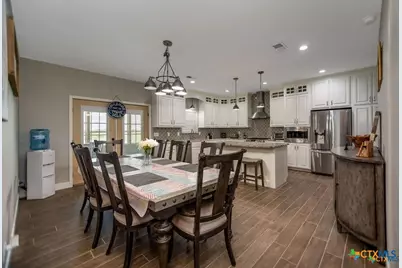 802 Mc Donald Road, Port Lavaca, TX 77979 - Photo 14