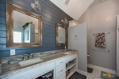 802 Mc Donald Road, Port Lavaca, TX 77979 - Photo 26