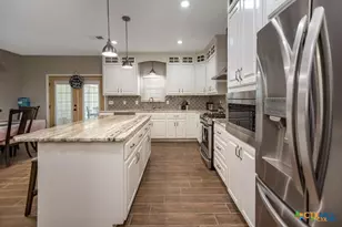 802 Mc Donald Rd, Port Lavaca, TX 77979 - Photo 16