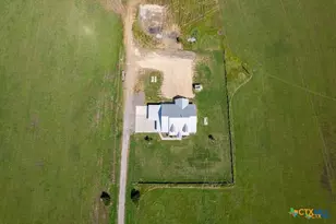 802 Mc Donald Rd, Port Lavaca, TX 77979 - Photo 8