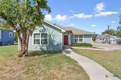 718 N 1st Street, Temple, TX 76501 - Photo 1