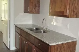 906 S 18th St, Temple, TX 76501 - Photo 6
