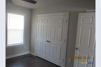906 S 18th Street, Temple, TX 76501 - Photo 12