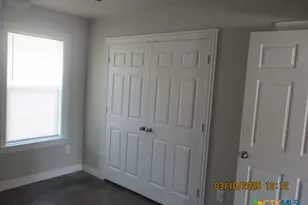 906 S 18th St, Temple, TX 76501 - Photo 12