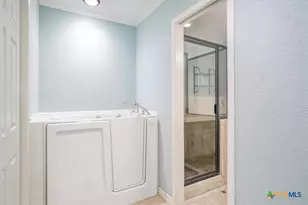 3525 Centennial Dr, Belton, TX 76513 - Photo 16