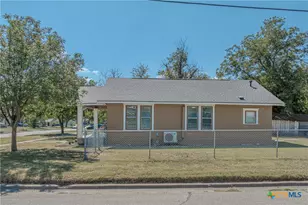 1202 S 7th St, Temple, TX 76504 - Photo 26