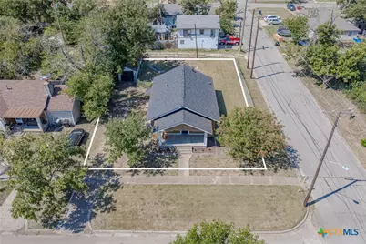 1202 S 7th Street, Temple, TX 76504 - Photo 32