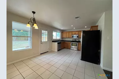 2038 Castleberry Ridge, New Braunfels, TX 78130 - Photo 18