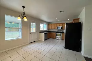 2038 Castleberry Ridge, New Braunfels, TX 78130 - Photo 18