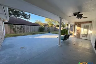 607 Brocton St, Victoria, TX 77904 - Photo 42