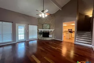 607 Brocton St, Victoria, TX 77904 - Photo 12