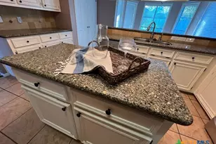 607 Brocton St, Victoria, TX 77904 - Photo 20