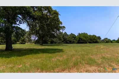 000 Cattlemens Row, Lockhart, TX 78644 - Photo 1