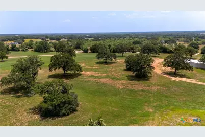 000 Cattlemens Row, Lockhart, TX 78644 - Photo 6