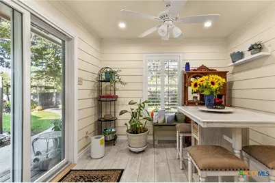 612 Kathy Drive, Seguin, TX 78155 - Photo 10